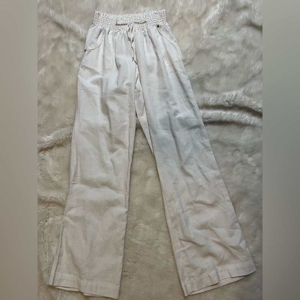 White flowy pants